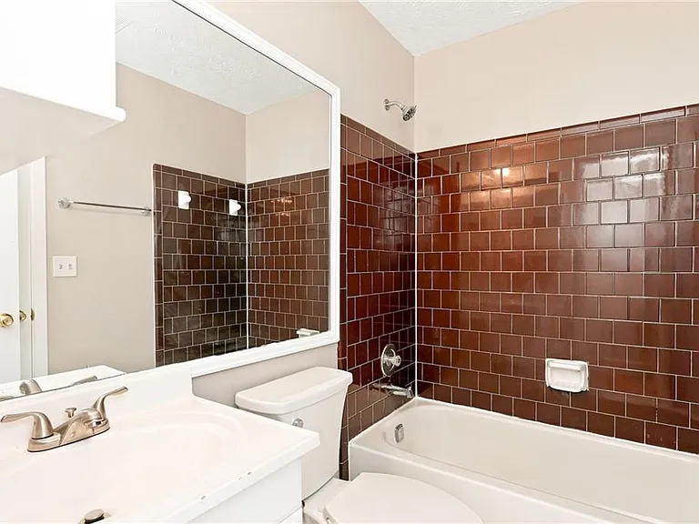 6661 Witherington Ct — Photo 14