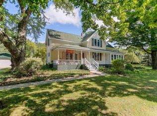 8702 S Schomberg Rd, Cedar, MI 49621