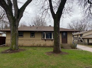 1004 Winnetka Ave N, Golden Valley, MN 55427