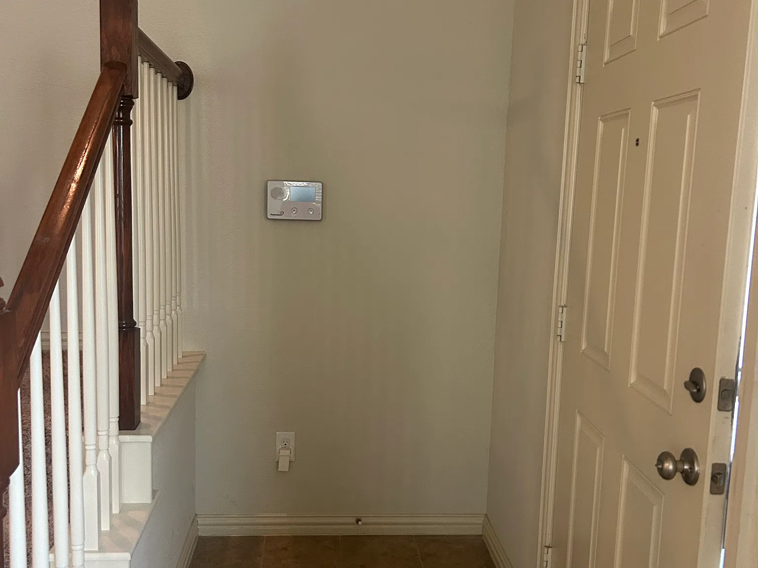 3 bed, 1498 sqft, $2,100 — Photo 4