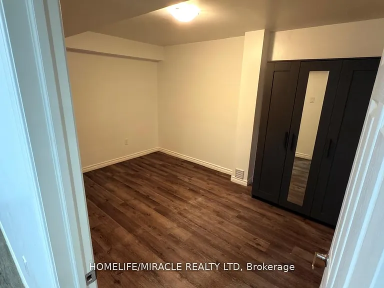 147 Yates Dr — Photo 9