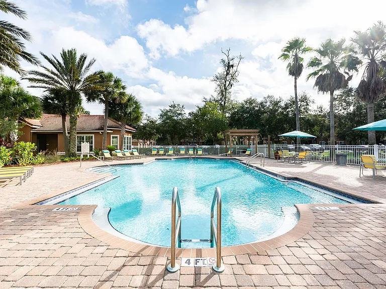Florida Club at Deerwood — Photo 10