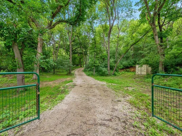 23388 Gaston Ave, Glenwood, IA 51534