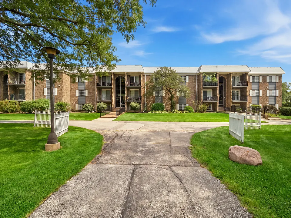 1531 N Windsor Dr #309