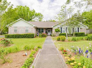 2350 Oxford Dr, Pensacola, FL 32503