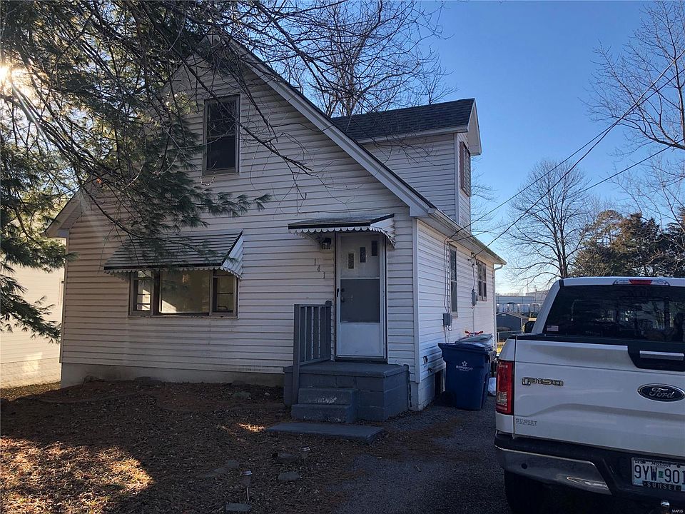 1st image of 141 Delord Ave