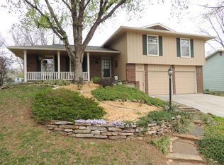3020 Flint Dr, Lawrence, KS 66047