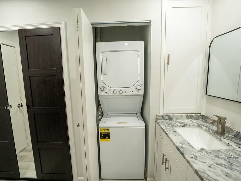 6231 Bay Club Dr #4 — Photo 12