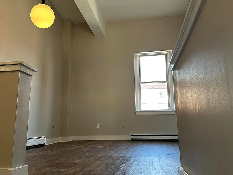 71-103 Front Street — Photo 28