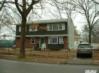 82 Washington Ave APT 1, Wyandanch, NY 11798