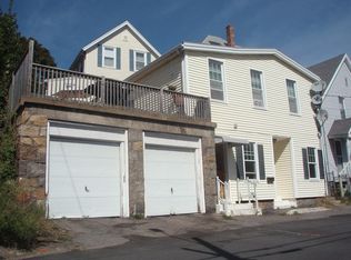 45 Granite St, Gloucester, MA 01930