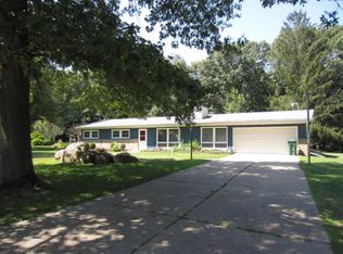 102 Christy Rd, Battle Creek, MI 49015