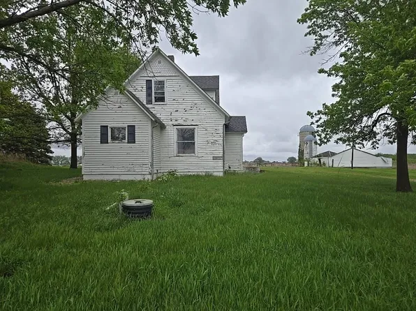 420 Depue St, Holloway, MN 56249