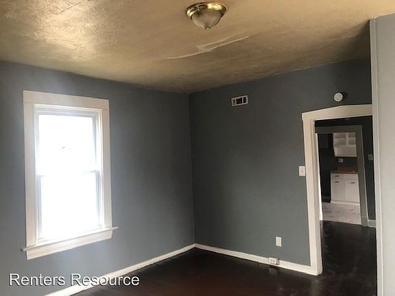 2nd image of 4022 Nebraska Ave 4022 Nebraska Ave