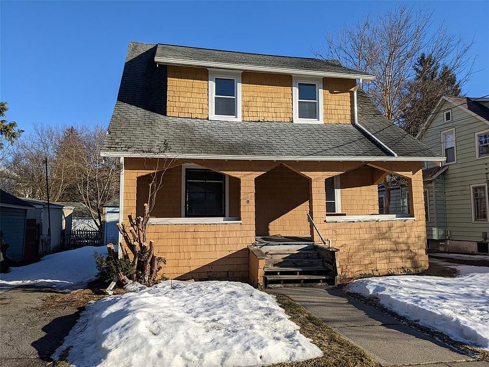 1st image of 16 Mozart St