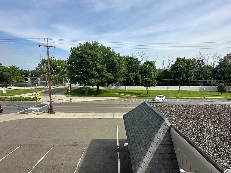 7 S Washington St #2C — Photo 14