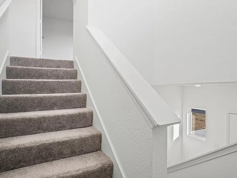 152 Meadow Dr — Photo 12