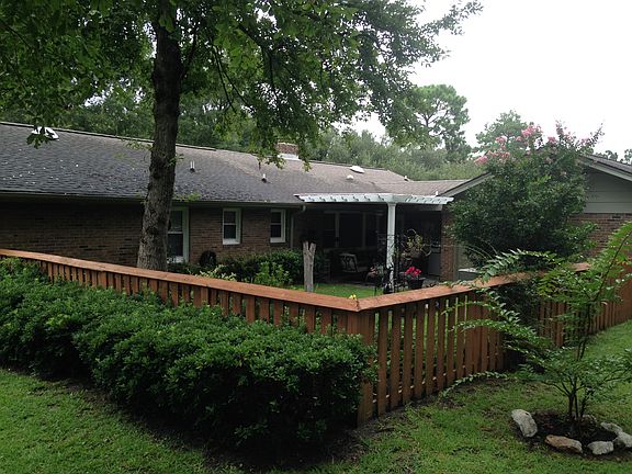 Rear patio & privacy fence  