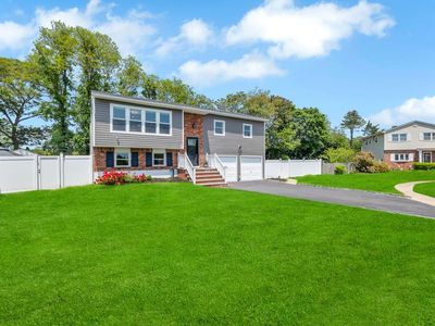 51 Avis Drive, Holbrook, NY, 11741