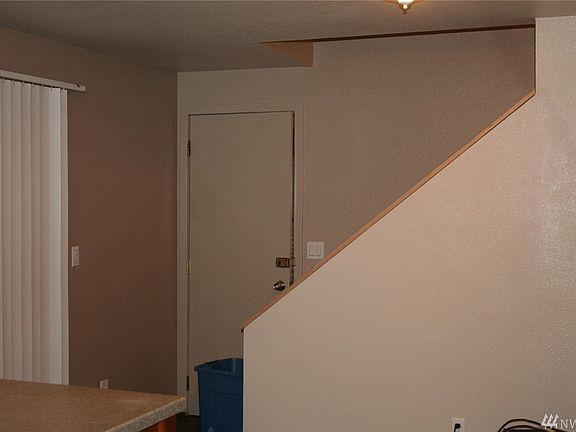 5th image of 3004 Greenwood Ct S