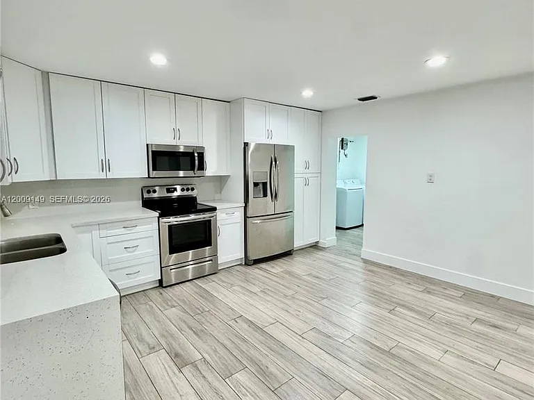 11770 SW 178th Ter — Photo 4