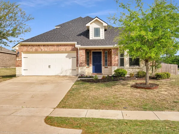 221 Bear Trl, Waxahachie, TX 75165