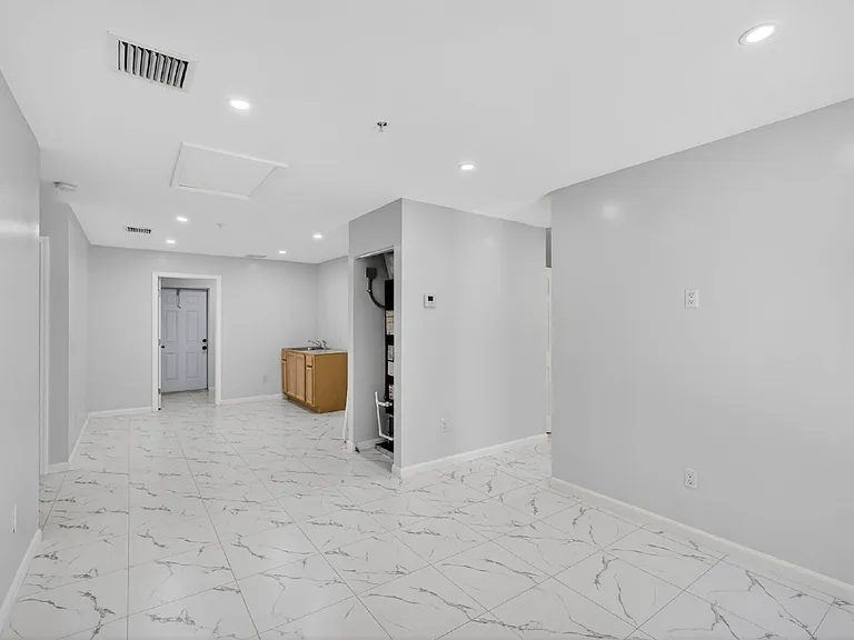 3255 Avenue J #2 — Photo 44