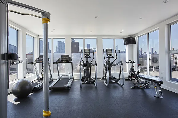 Rented by Compass | media 33