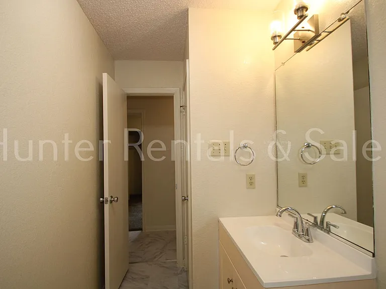 406A Alpine St — Photo 16