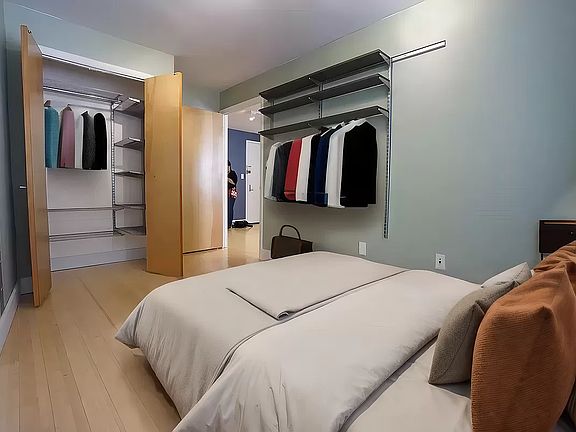 4th image of 1735 Caton Ave #2CA