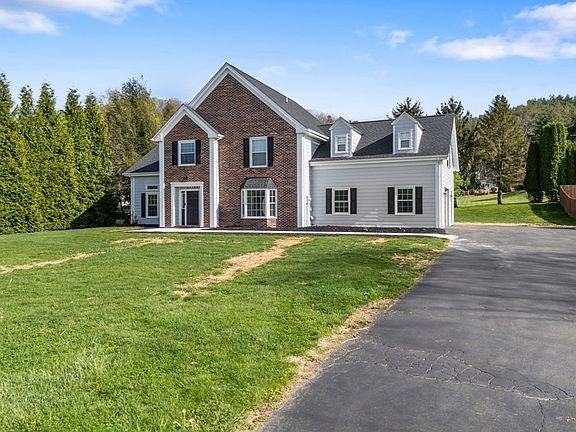 5th image of 21164 Vances Mill Rd