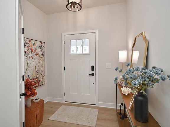 4th image of 205 Lograto Ln