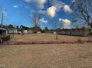 5391 Satisfaction Pl, Hope Mills, NC 28348