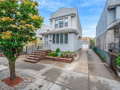 66-13 73rd Place, Flushing, NY, 11379