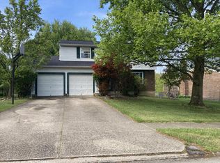 633 Rogers Rd, Villa Hills, KY 41017