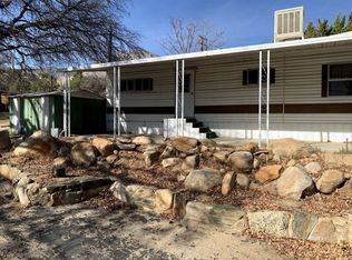 11 Kings Ln, Wofford Heights, CA 93285