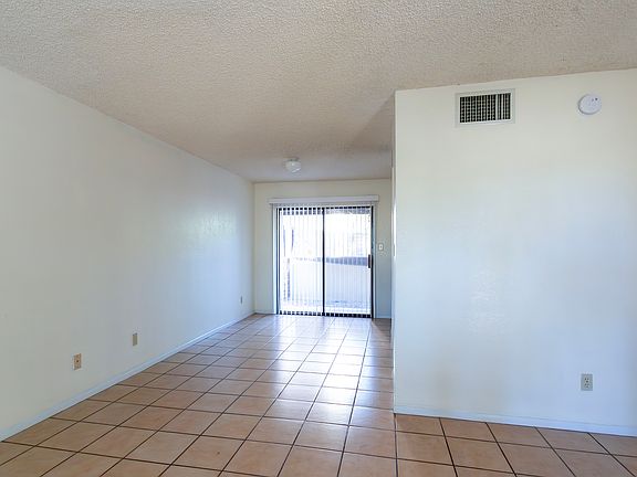 4th image of 2605 N Al Harrison Rd #3