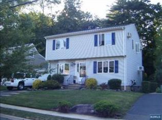 159 Beverly Hill Rd, Clifton, NJ 07012