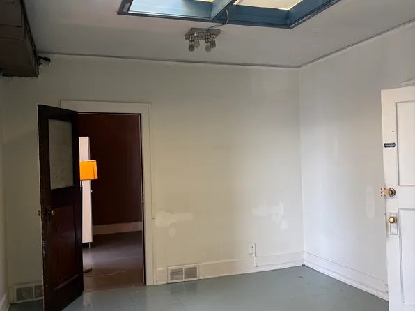 10338 Joseph Campau St, Hamtramck, MI