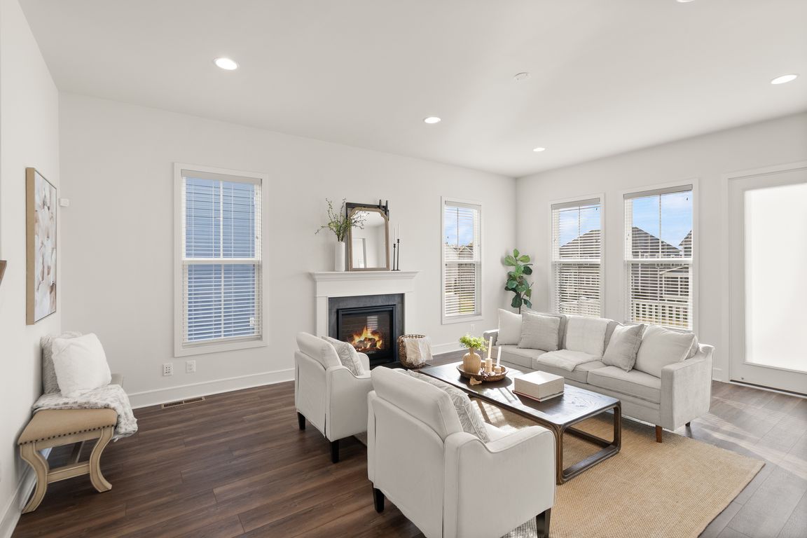 next background image