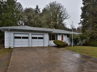45891 SW Maple Ln, Gaston, OR 97119