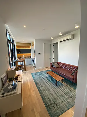 Rented by Rentopia | media 10