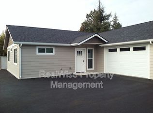 122 SW Jenn Way, Grants Pass, OR 97527