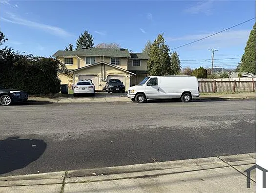 1910 Westridge Ave W — Photo 5