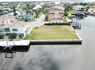 5415 Captains Ct #8, New Pt Richey, FL 34652