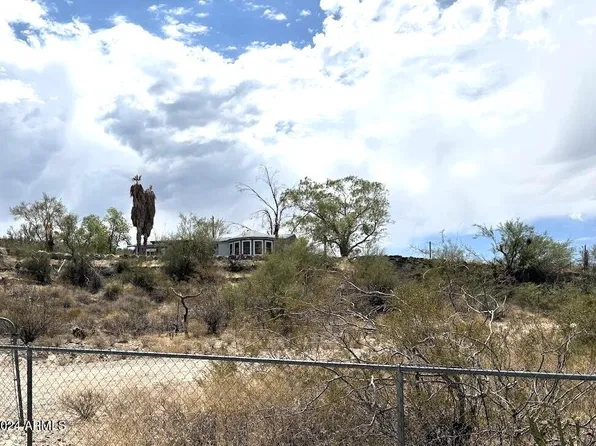 34965 S SCHOOL LOOP Road, Black Canyon City, AZ 85324