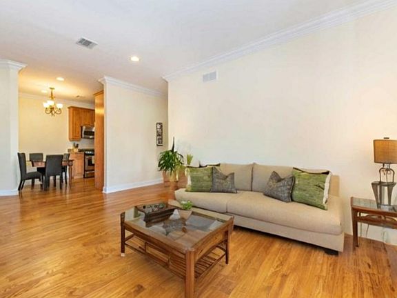 2nd image of 5 Tenakill Park Dr #302-3B