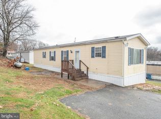 15 Ashton Dr, New Providence, PA 17560