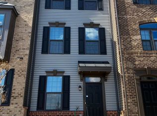 2626 Jetstream Rd, Herndon, VA 20171