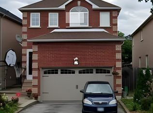 27 Sophia Rd, Markham, ON L3S3W9
